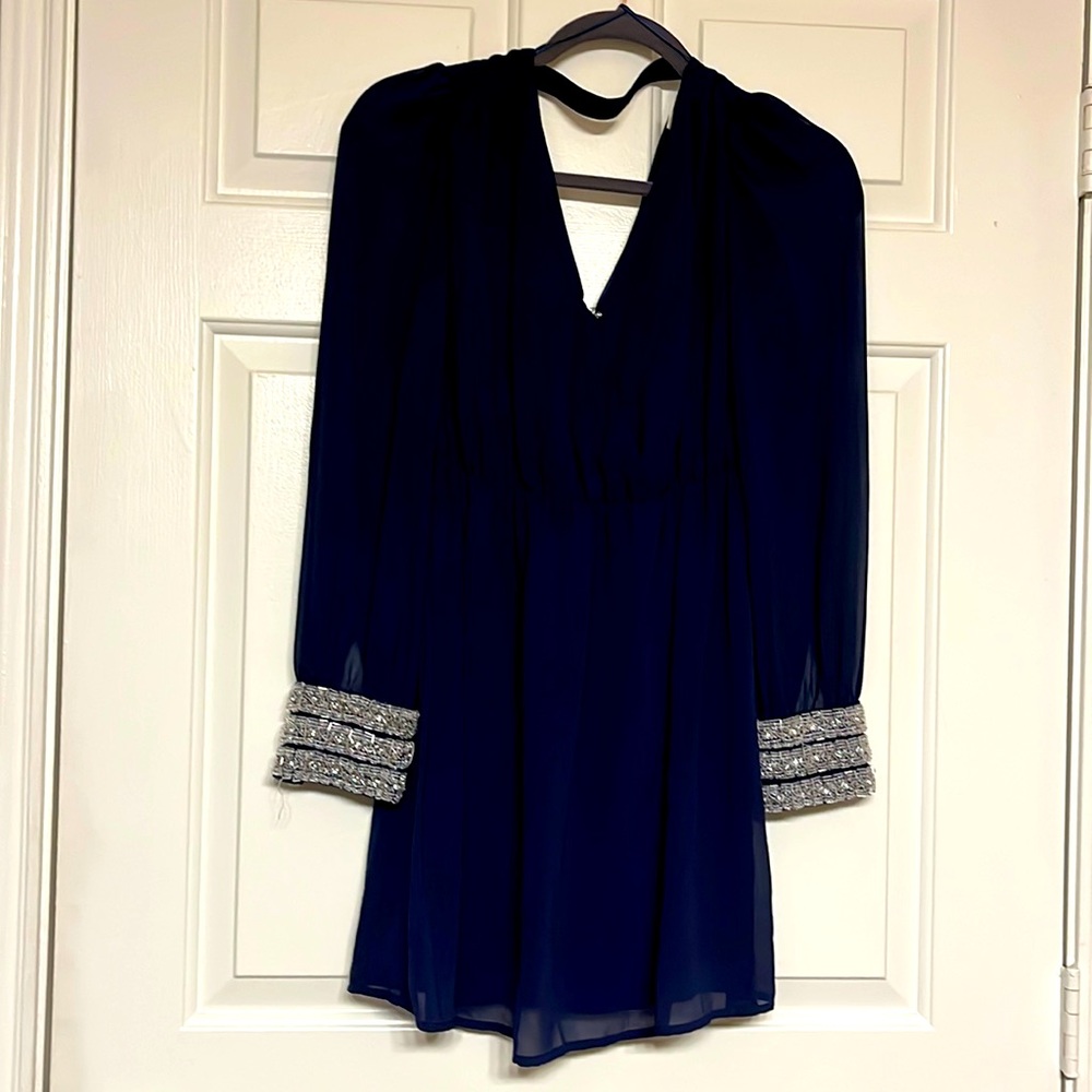 A’Gaci dress size M.